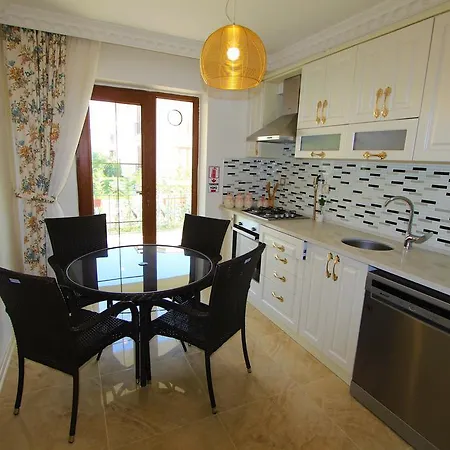 Konfor 2 Villa *